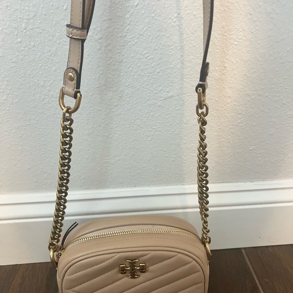 Tory Burch Small Kira Chevron Quilted Crossbody Bag - Picture 6 of 7